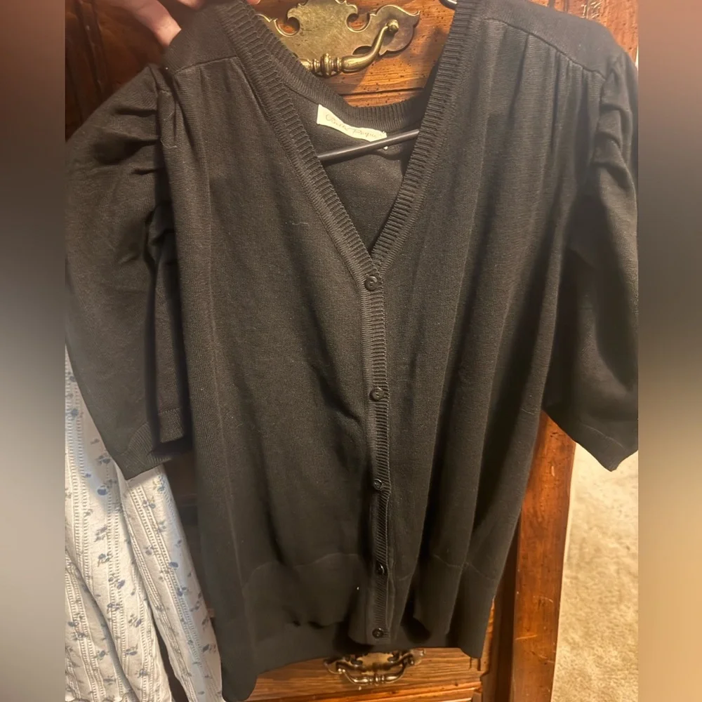 Black Short Sleeve Cardigan - Picture 4 of 6